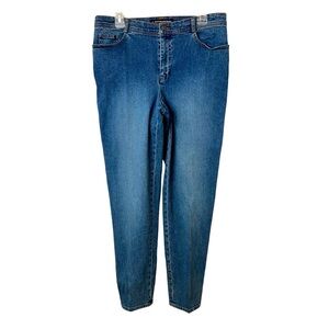 Vintage Ellen Tracy Skinny Leg Jeans Size 12 Inseam 30” Inches Faded Blues.